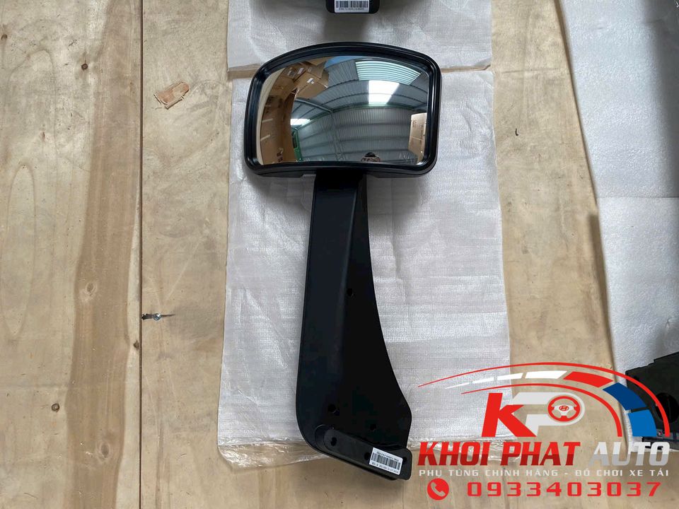 Guong-hau-hyundai-xcient-3.jpg_1