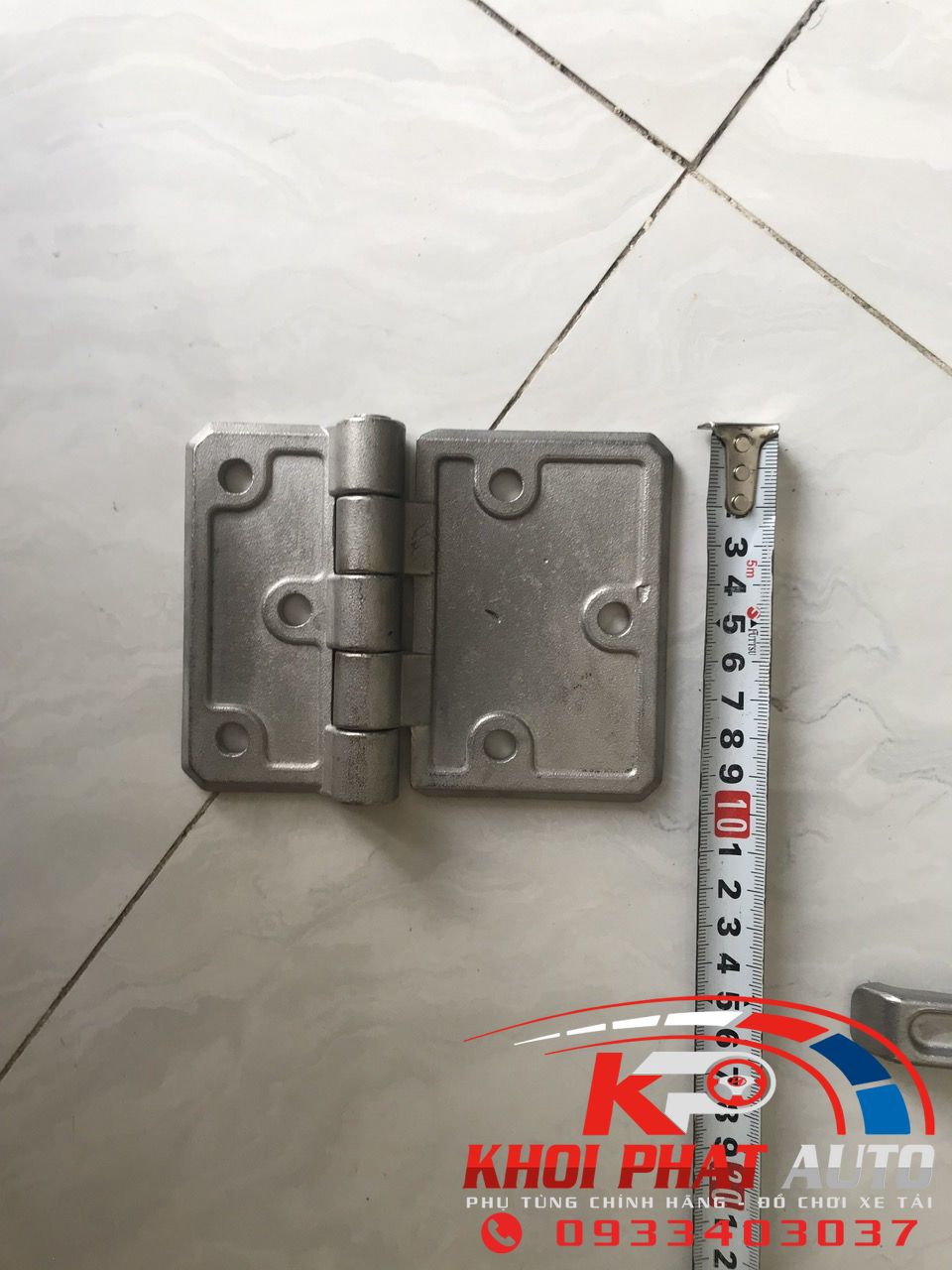 ban-le-thung-xe-tai-inox-sat-1.jpg_1