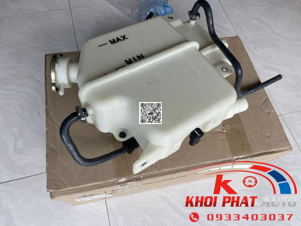 binh-nuoc-phu-hyundai-hd320-hd1000-hd270-trago03.jpg_1