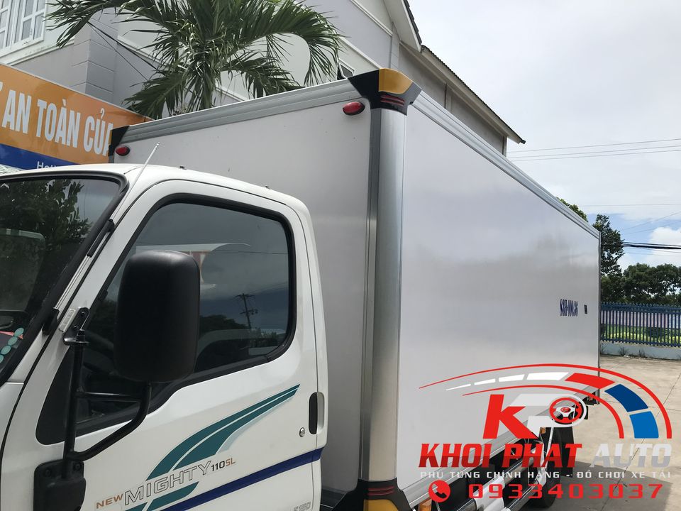 chup-goc-thung-kin-xe-tai-thung-dong-lanh-bao-on-quyen-auto-1.jpg_1