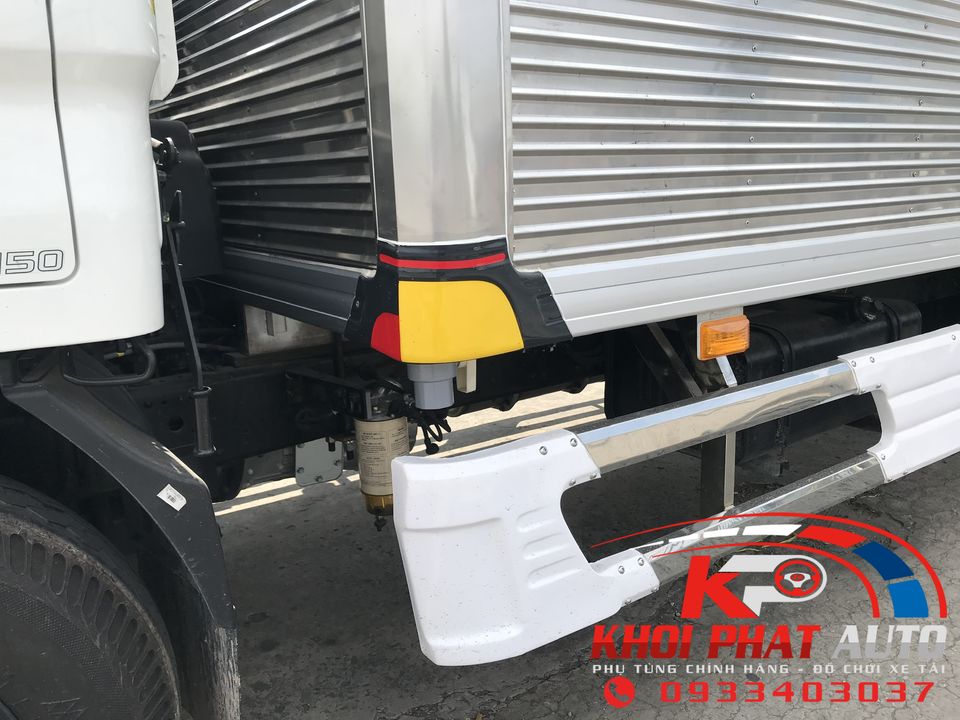 chup-goc-thung-kin-xe-tai-thung-dong-lanh-bao-on-quyen-auto-2.jpg_1