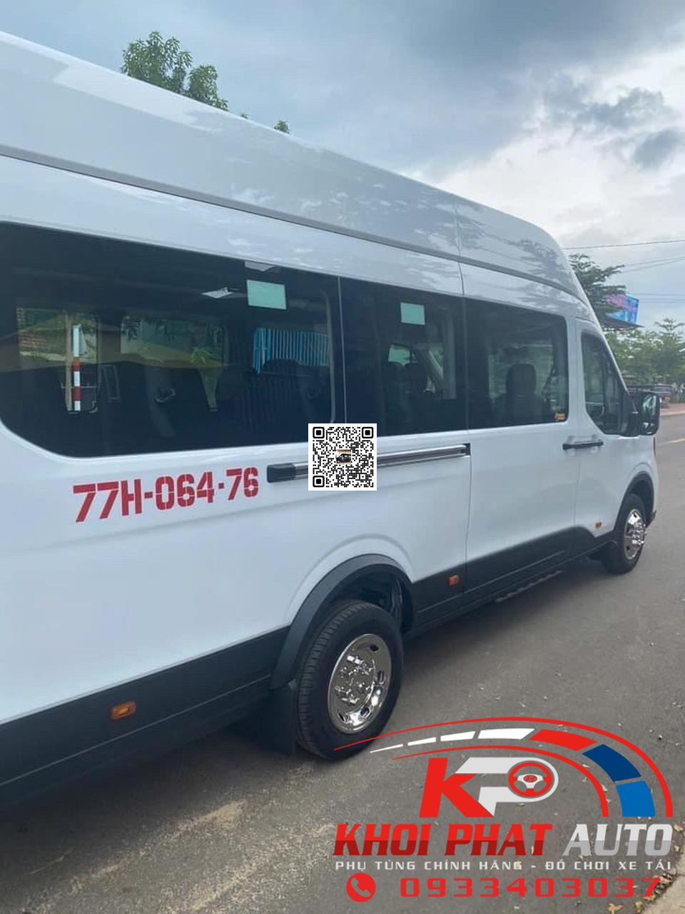 chup-mam-inox-ford-transit-16-cho-2024-02.jpg_1