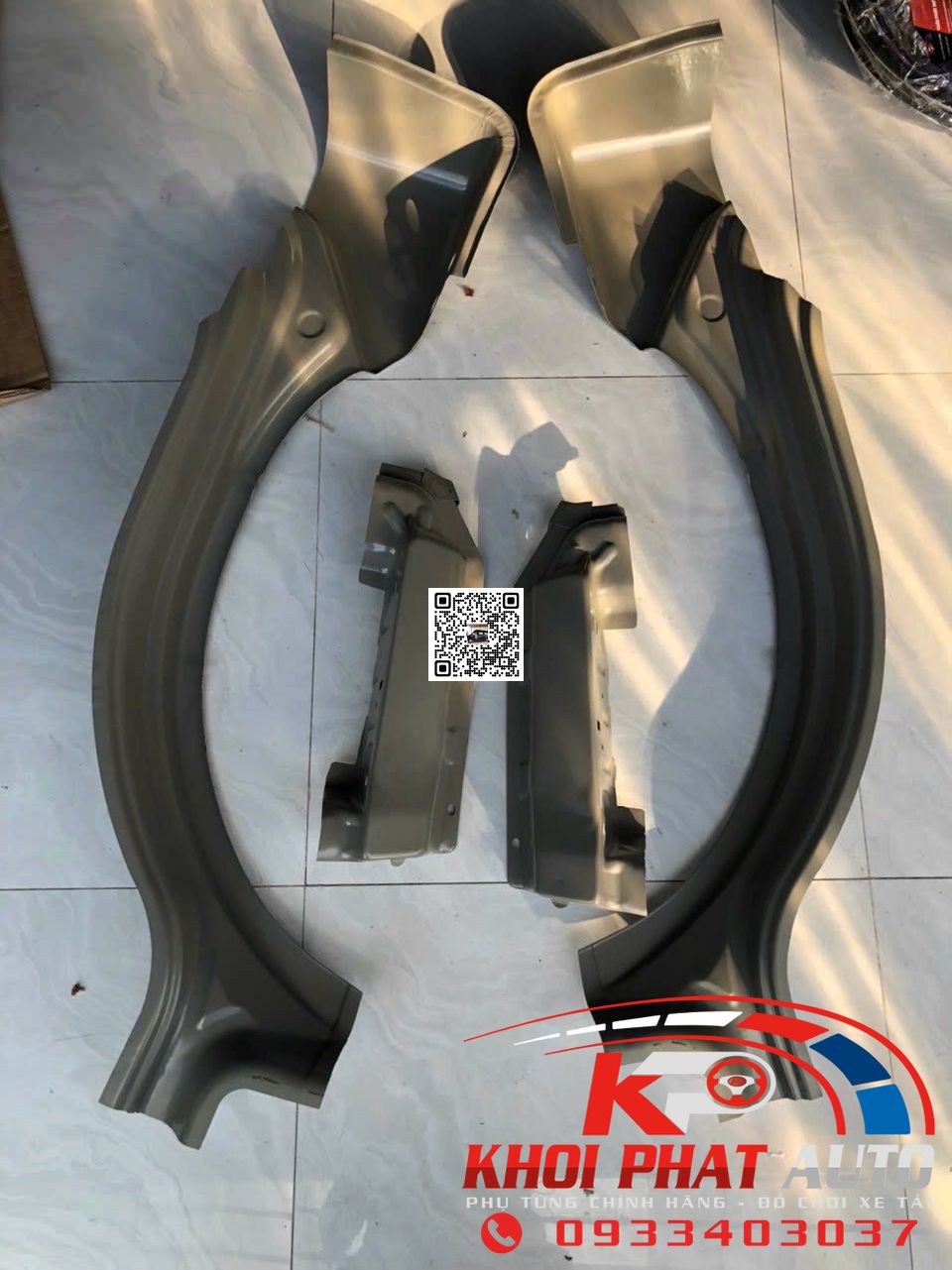 cua-ve-cabin-kia-k200-k250-bongo-3-01.jpg_1