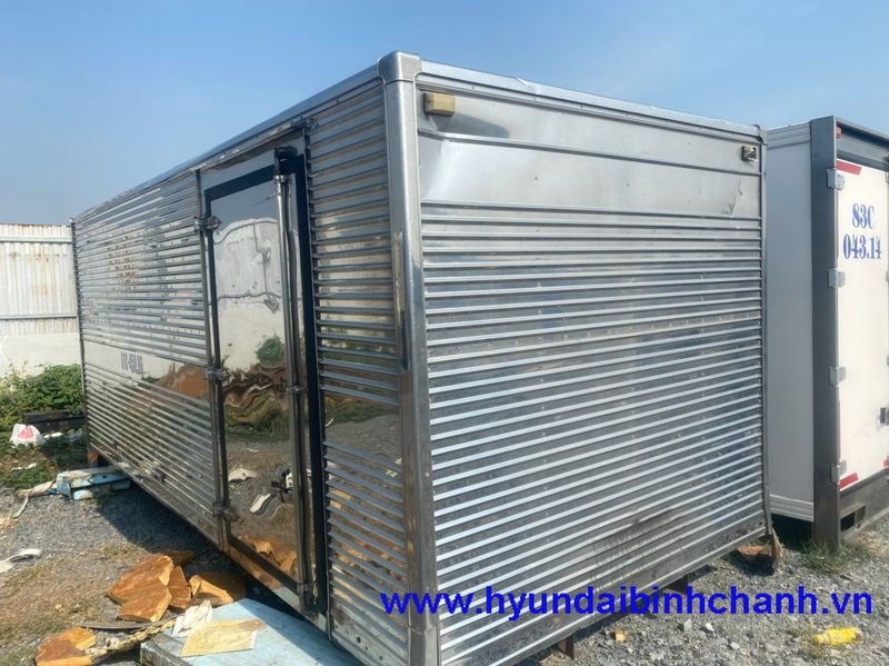 dong-thung-xe-tai-thu-cu-doi-moi_13.jpg_1