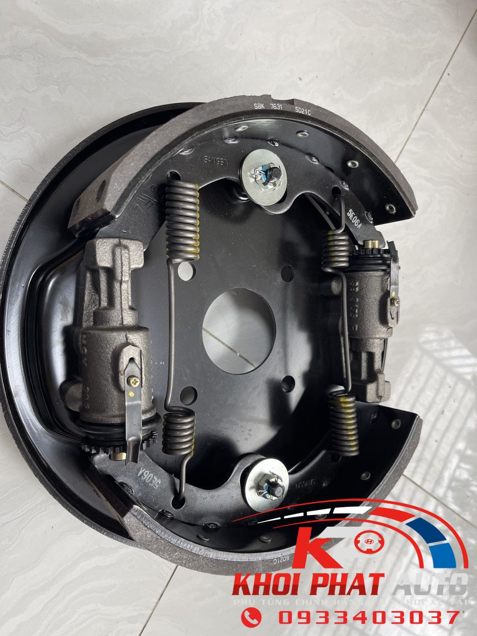 mâm-thắng-hyundai-hd72-hd65-110s-hd99-hd700-hd800-2.jpg_1