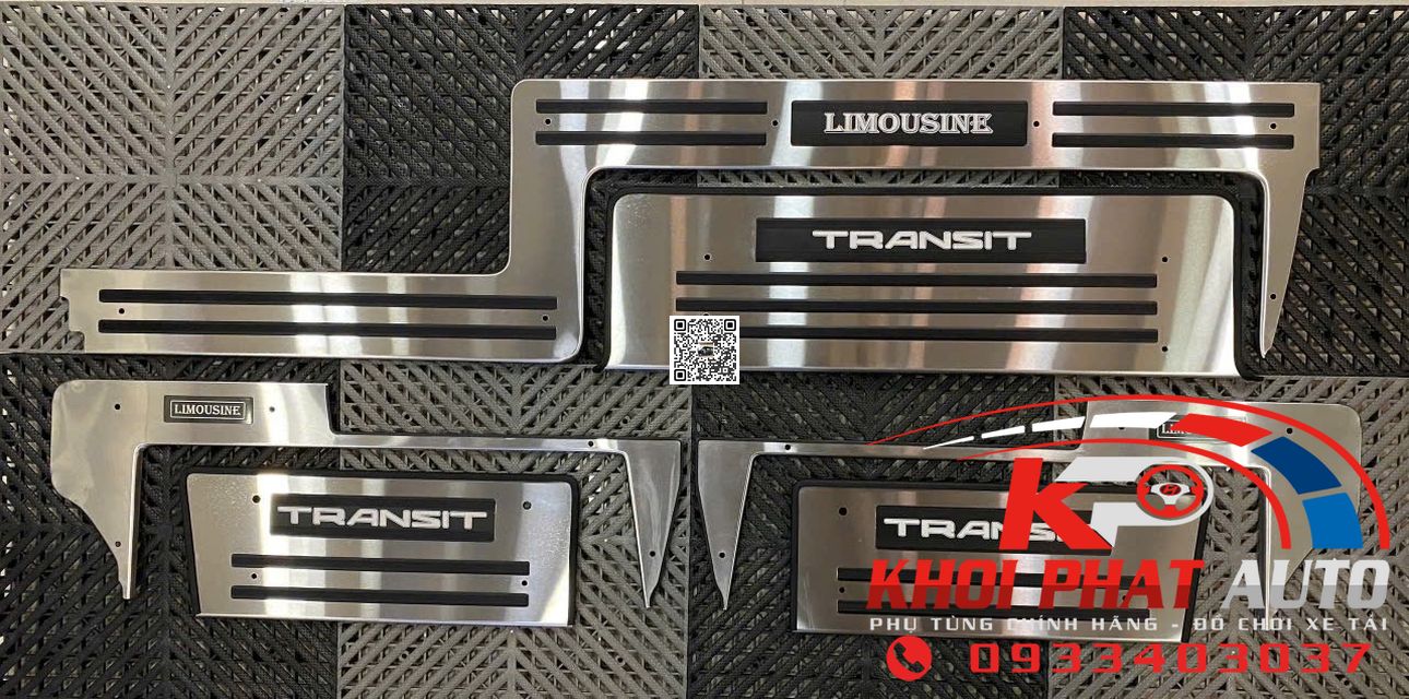 op-bac-buoc-ford-transit-moi-2024-03.jpg