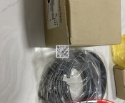 Bạc séc măng Hyundai HD1000 HD320 Trago Universe chính hãng