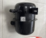 Bầu hơi chân không Hyundai HD72 HD99 110S N250 chính hãng