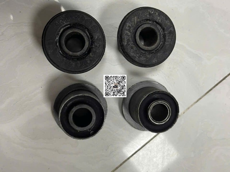 Cao su ắc nhíp Isuzu QKR 210 230 270 Dothanh IZ49 IZ65 Veam VT260 340 hàng nhà máy