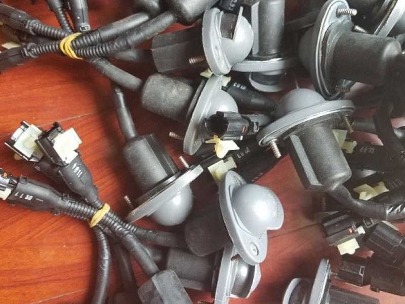 Đèn soi biển số Hyundai HD72 HD99 HD65 HD120SL Mighty 110S 75S EX8