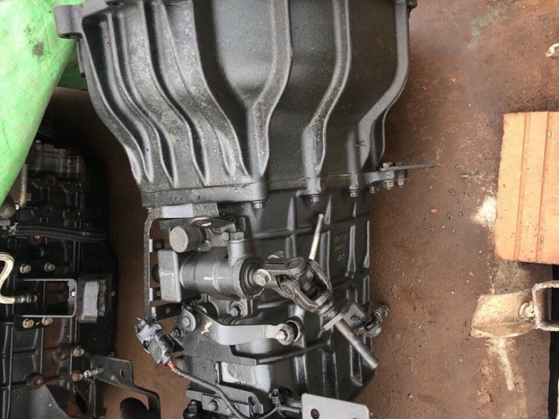 Hộp số HD72 HD99 nhông số 110SL 110XL HD650 Mighty 2017