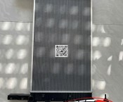 Két nước Hyundai Solati 16 chỗ