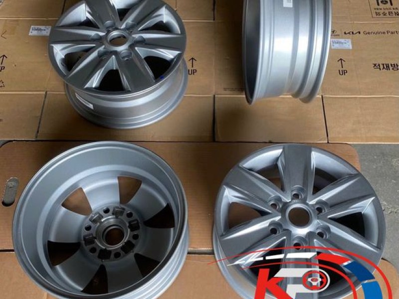 Lazang đúc Hyundai Solati mâm bánh xe Solati