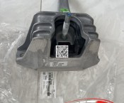 Cao su chân máy Hyundai Elantra chính hãng