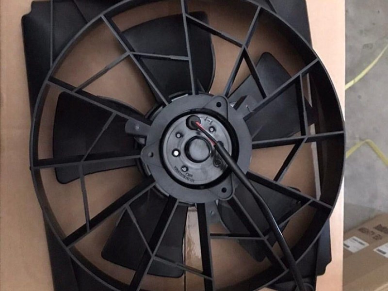 Quạt dàn nóng HD65 HD72 HD99 HD650 HD700 HD800 110S