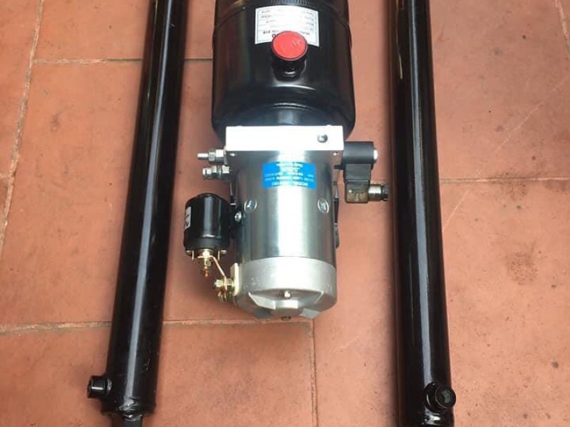 Bơm thuỷ lực xe tải làm bửng nâng ty thuỷ lực 12V 24V
